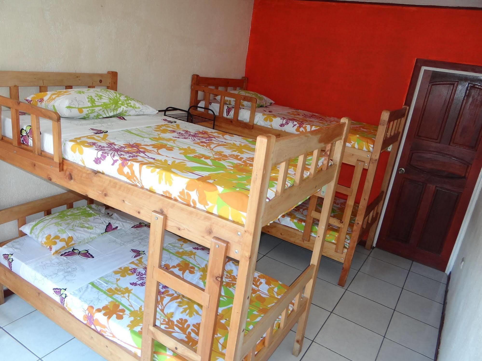 Hotel & Hostel Sloth Backpackers Monteverde Kültér fotó